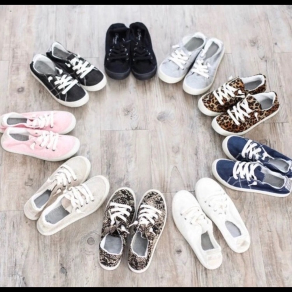 ๐$38 Available Soon Cheetah Slip On Sneakers ๐ - Picture 2 of 5